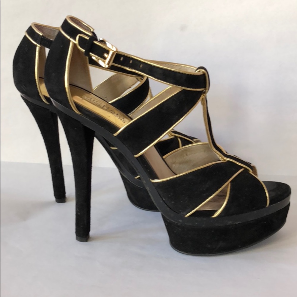 Michael Kors | Black and Gold Heel